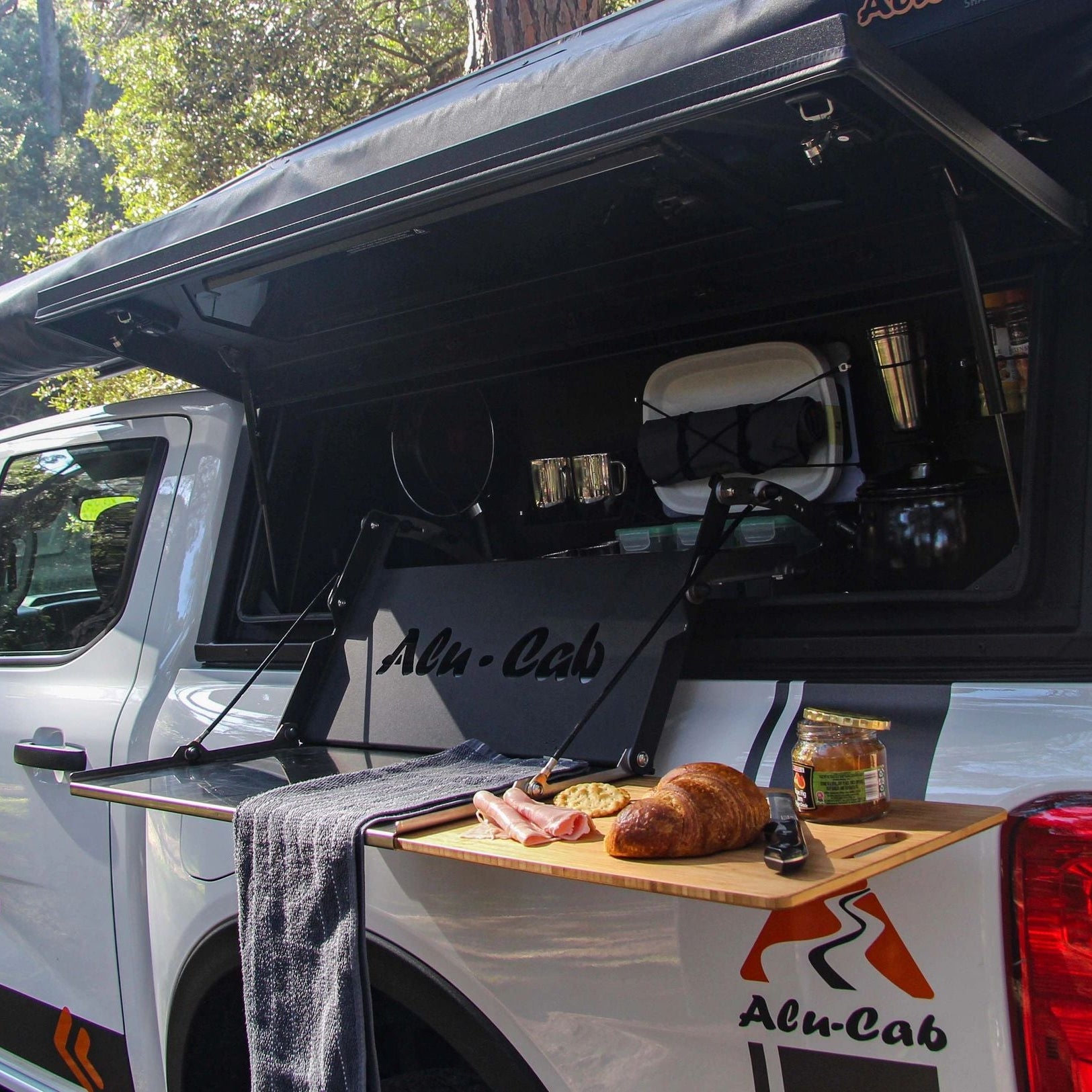 Contour Cupboard Kitchen Kit