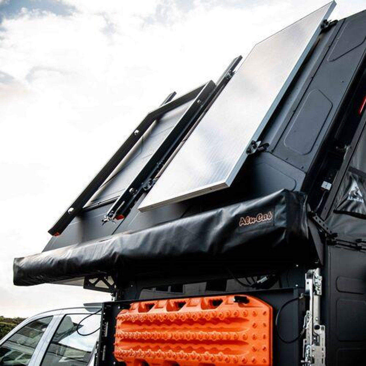 Alu-Cab SHADOW AWNING TO BOLT-ON FAMILY TENT