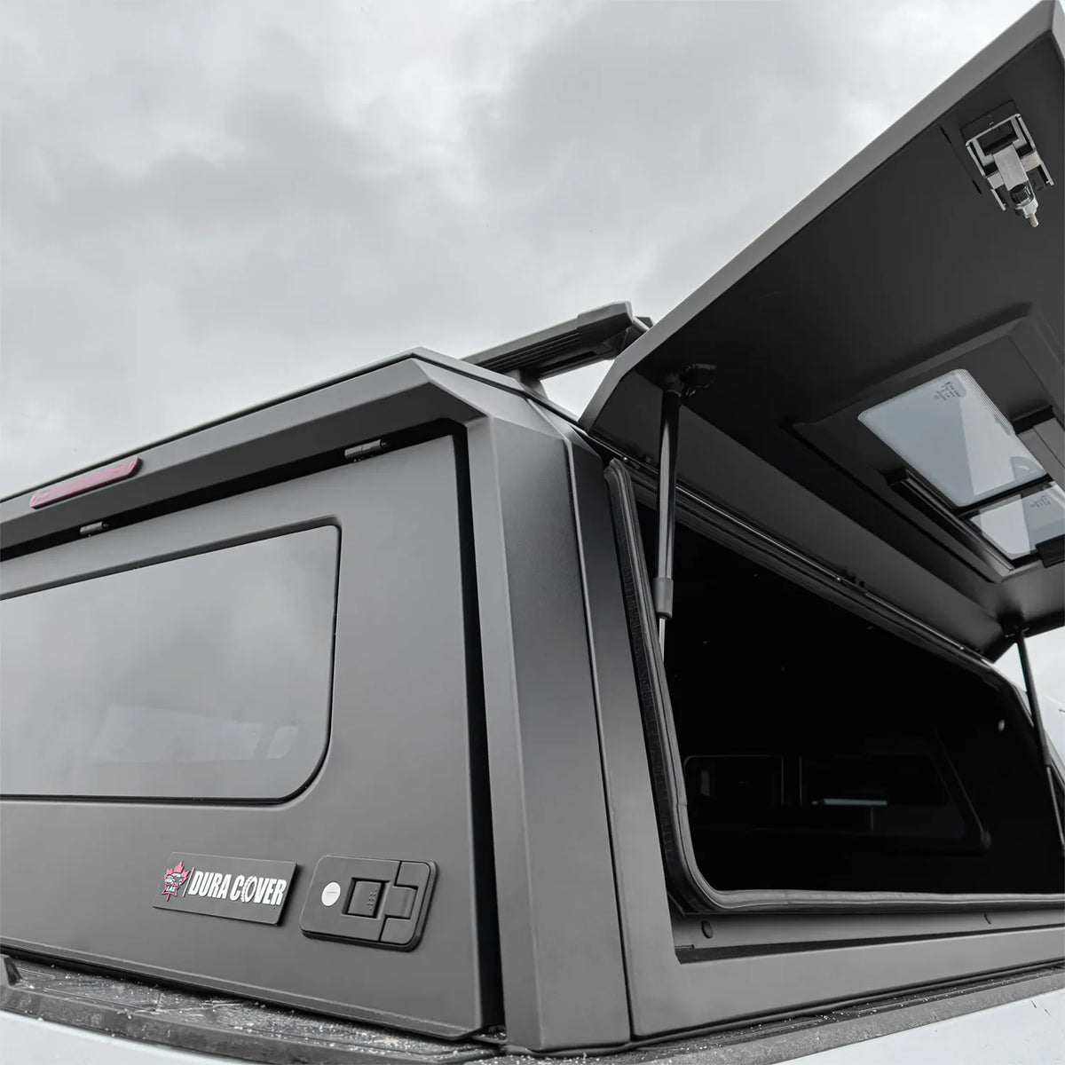 Dura Cover 2022-2026 Toyota Tundra | 6.5' Bed (78.7'') | 2nd-Gen Aluminum Truck Cap Canopy Hardtop | Urban Edition Sliding Windows image 2