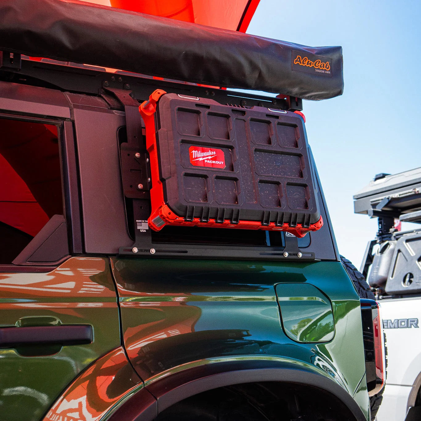 TrailRax Pak Out Mount