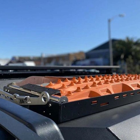 Alu-Cab Recovery Board Mount