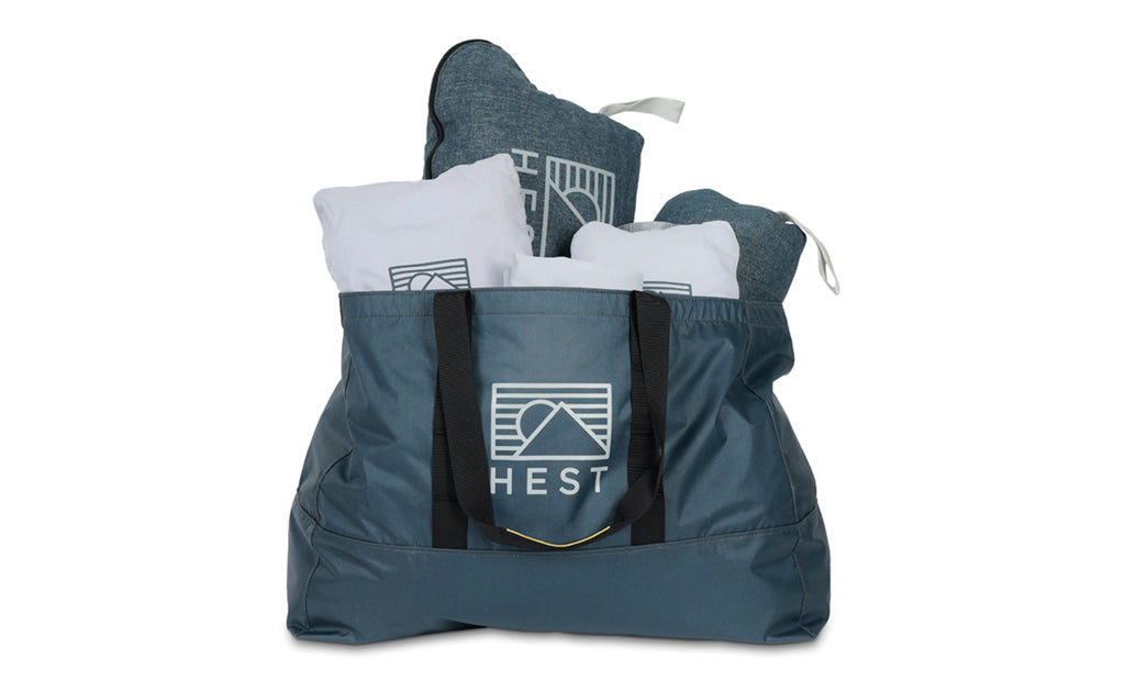 HEST Tote Bags