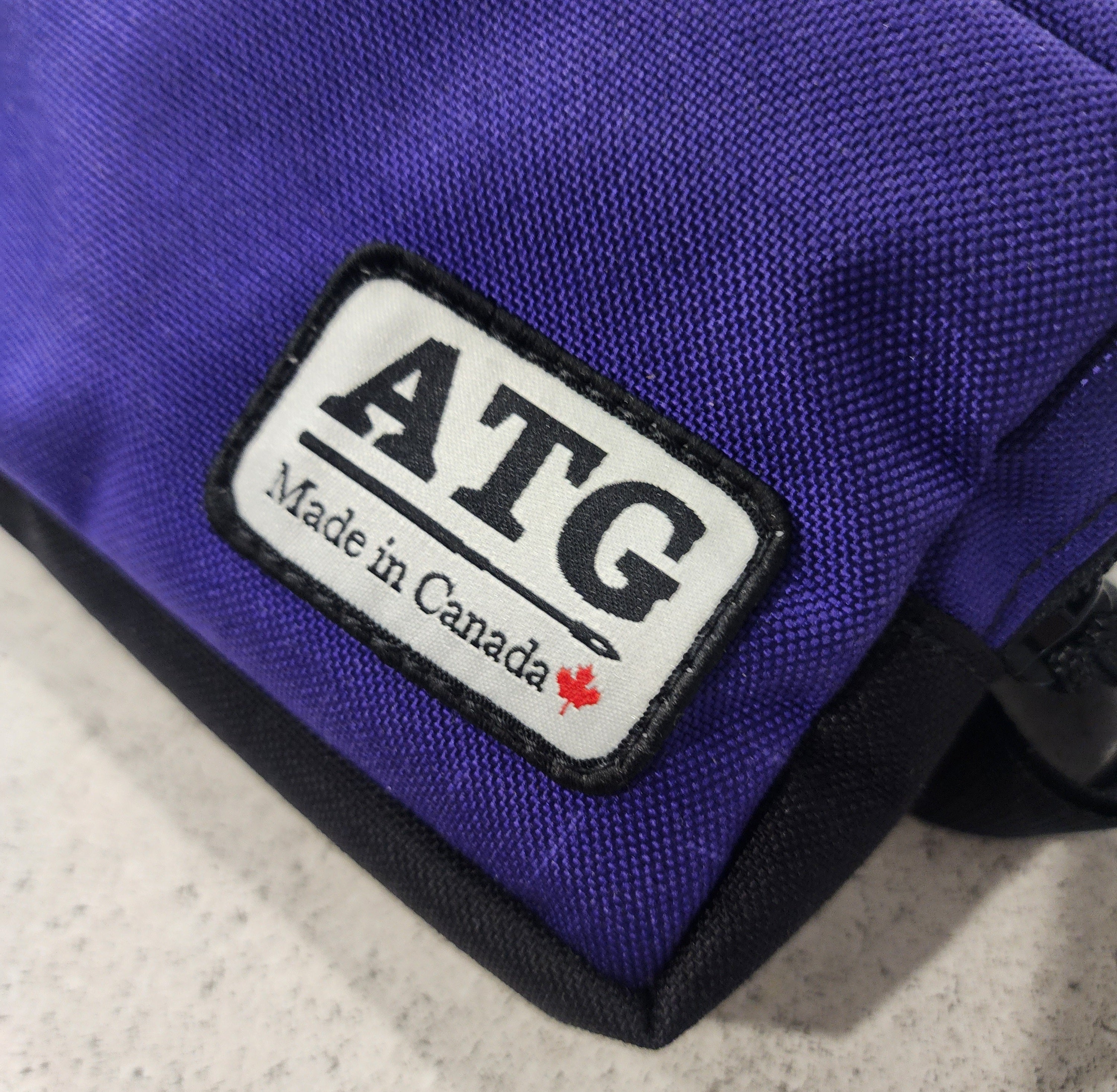 Compact Crossbody / Fannypack