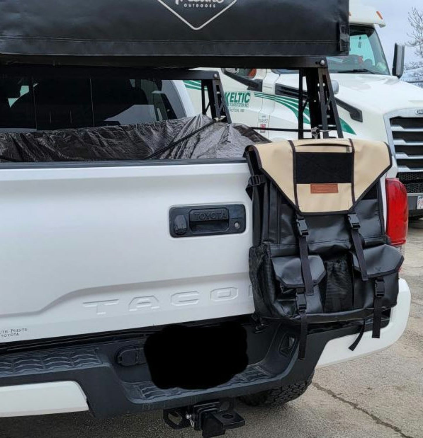 Tailgate Bag - V2