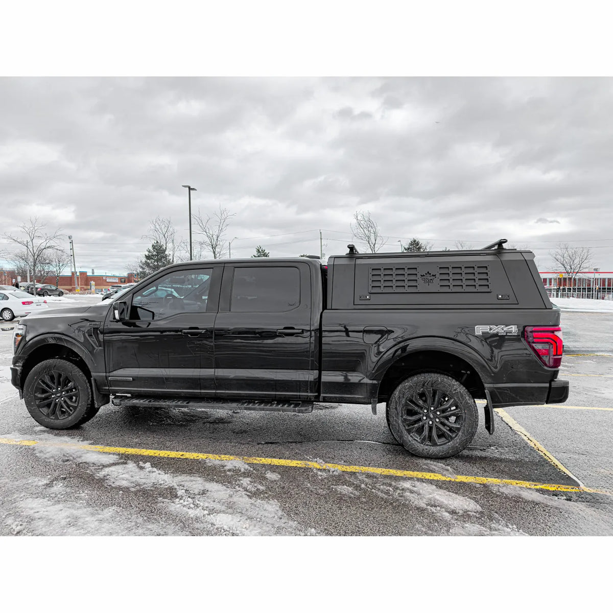 Dura Cover 2015-2023 Chevy Colorado/GMC Canyon | 5'2" Bed (61.7") | 2nd-Gen Aluminum Truck Cap Canopy Hardtop | Adventure Edition truck cap with MOLLE panels image 3